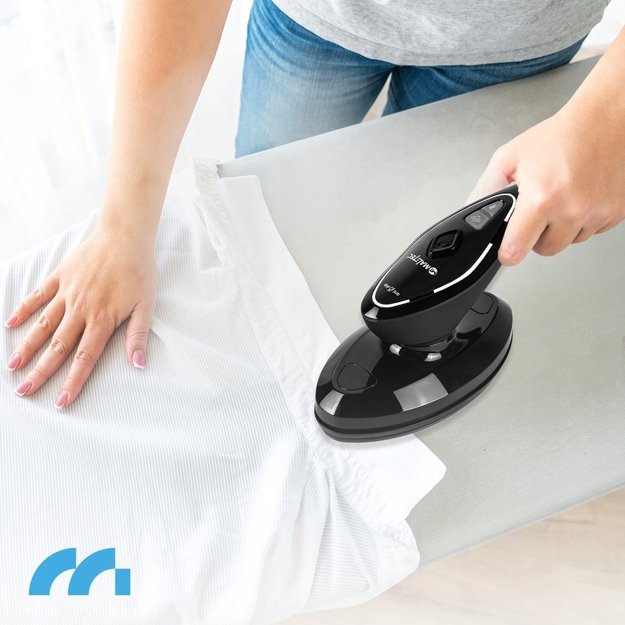 Garinis drabužių lygintuvas „MalTec SteamCare“ 2500 W  su stotele 7