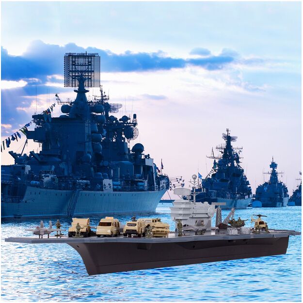 Žaislinis didelis karinis laivas su lėktuvais ir automobiliais  10
