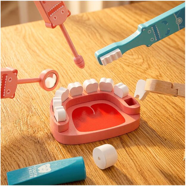 Medinis gydytojo rinkinys su kepuraite 12