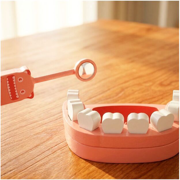 Medinis gydytojo rinkinys su kepuraite 13