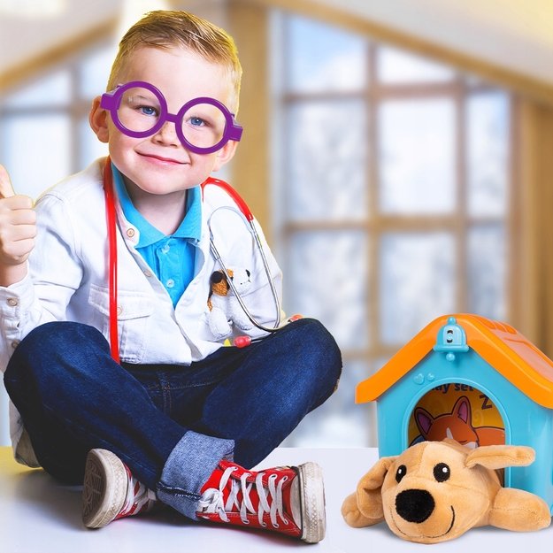 Gydytojo rinkinys su minkštu žaislu šuniuku namelyje 8