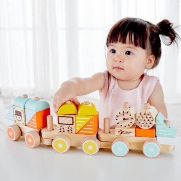 Lavinamasis žaislas kūdikiams medinis traukiamas traukinys su 3 vagonais